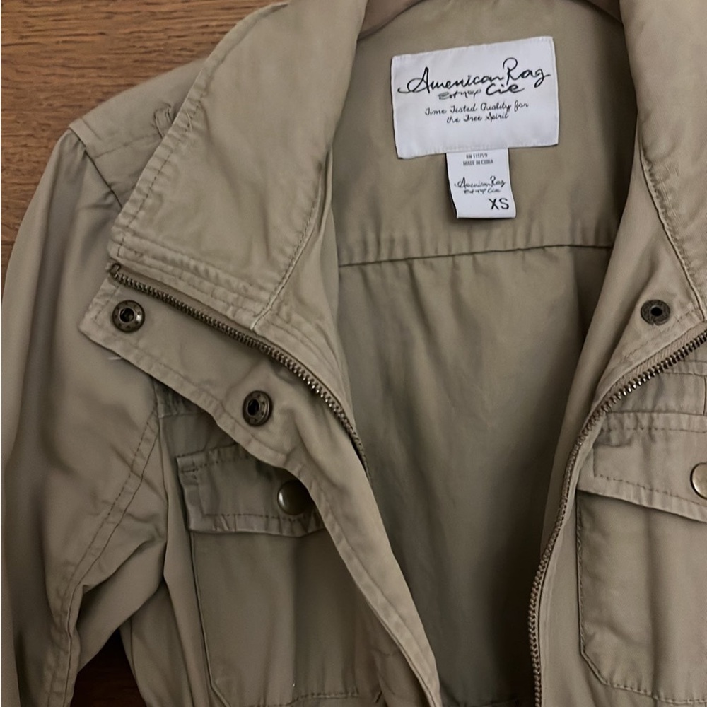 American Rag lightweight jacket - Picture 2 of 4